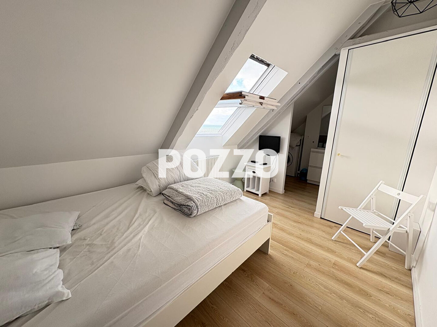 Photo Location - Appartement T2 - Granville - Vue mer. image 3/6