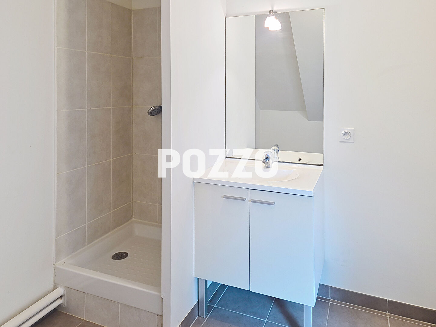 Photo Fleury-sur-Orne - Appartement de 57 m² proposé à 176 000 . image 5/6