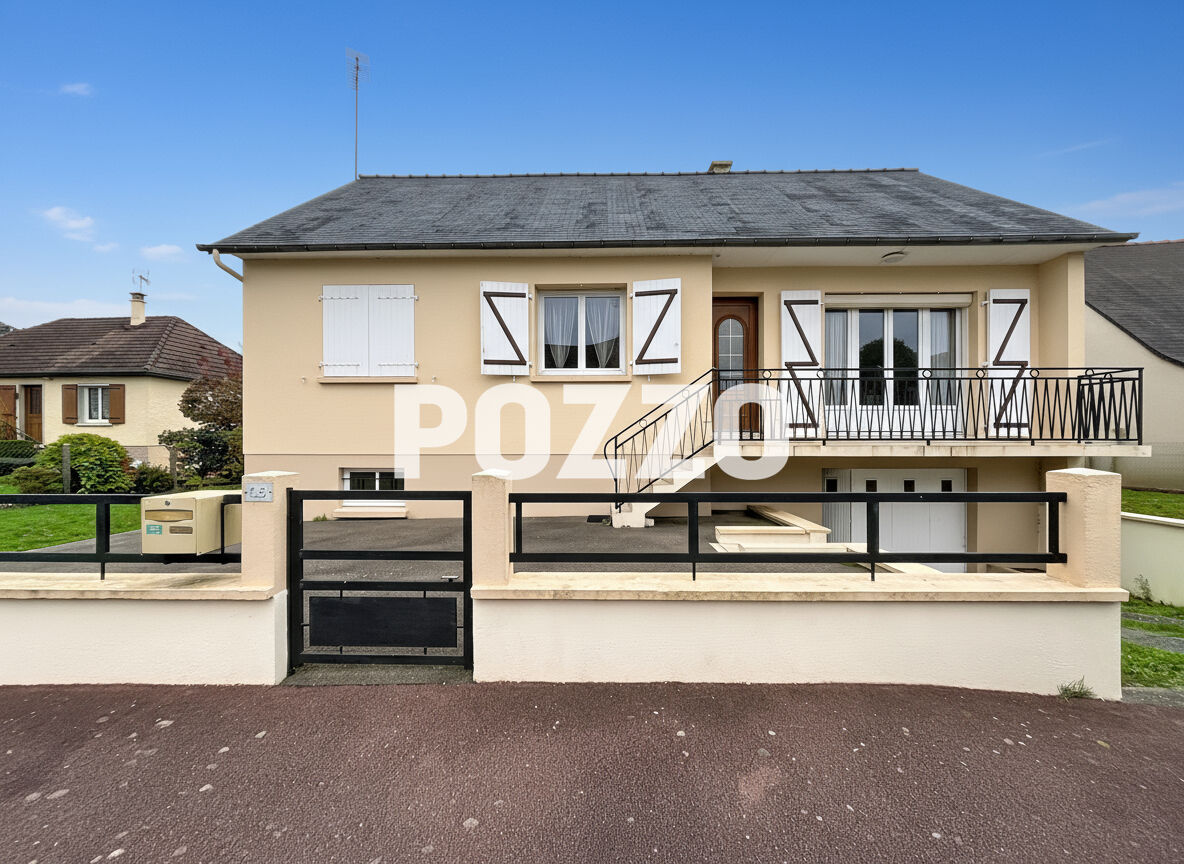 A VENDRE - Charmante maison 100m² au coeur de Saint Hilaire Du Harcouet