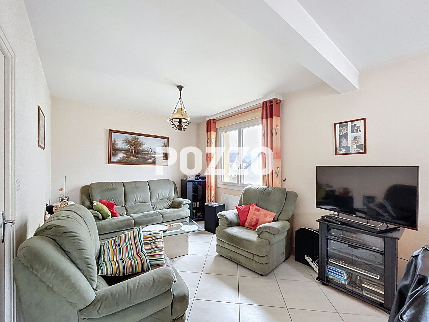 Photo A VENDRE - Charmante maison 100m² au coeur de Saint Hilaire Du Harcouet image 4/6