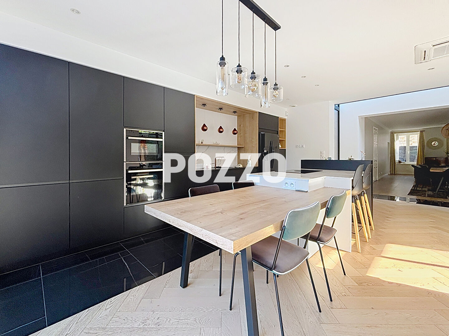 Photo A Vendre - Avranches - Maison 9 pièce(s) 255.84 m² image 4/6