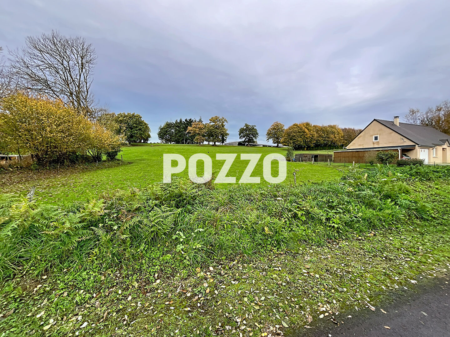 Photo TERRAIN CONSTRUCTIBLE LA CHAISE BAUDOUIN image 2/2