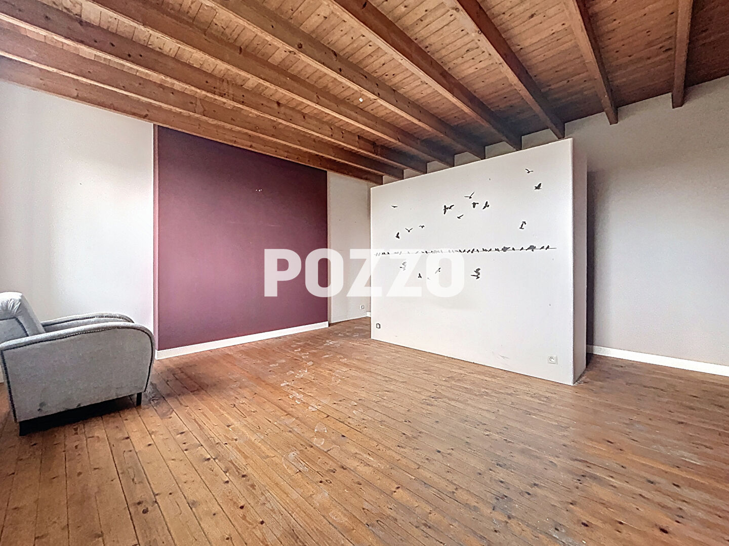 Photo Maison en pierres avec dépendances à finir de rénover image 5/6