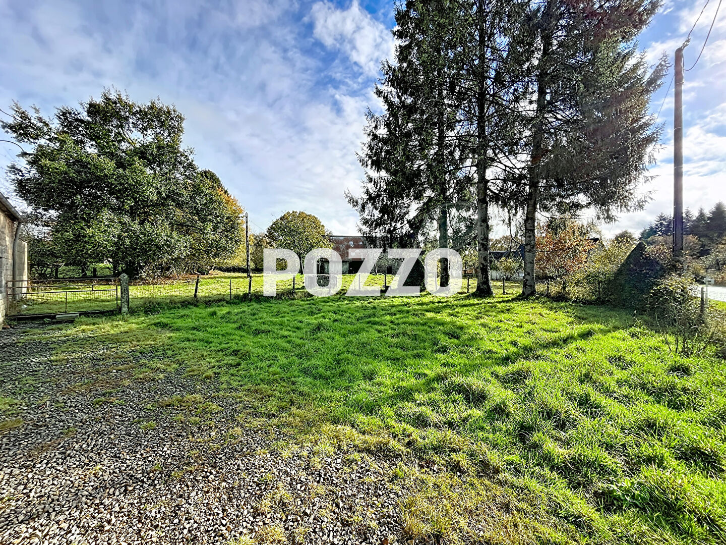 Photo CHERENCE-LE-HERON/ MAISON A RENOVER AVEC DEPENDANCE image 4/6