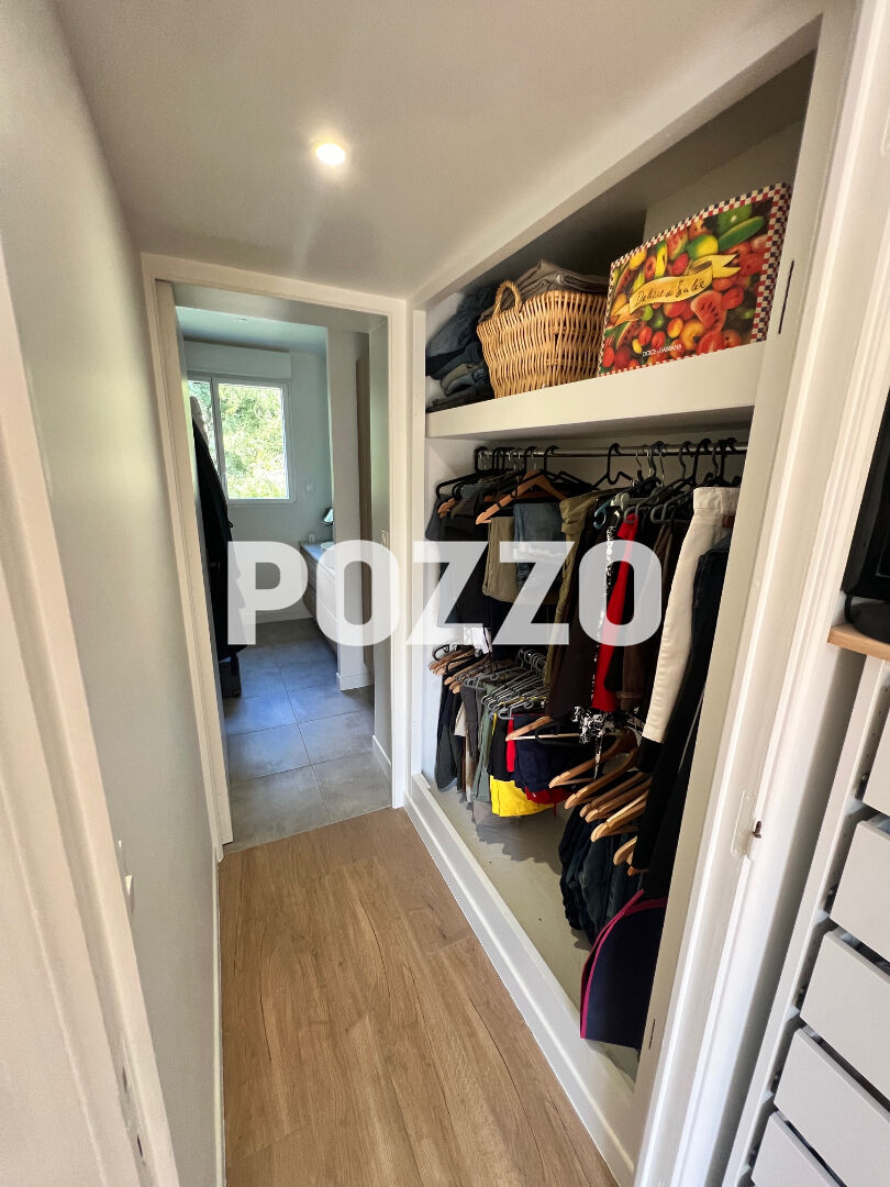 Photo Maison 6 pièces 150 m2 image 5/6