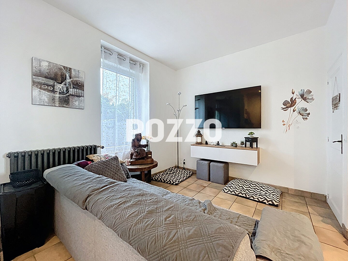 Photo A vendre - Le Teilleul - Maison 5 pièce(s) 101.27 m² - Pompe à chaleur - Jardin - Proximité des services - image 4/6