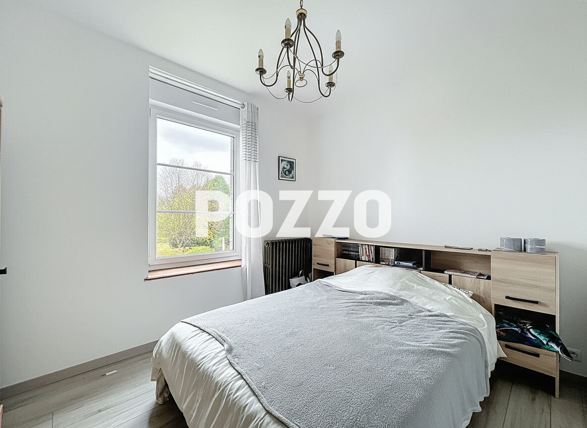 Photo A vendre - Le Teilleul - Maison 5 pièce(s) 101.27 m² - Pompe à chaleur - Jardin - Proximité des services - image 5/6