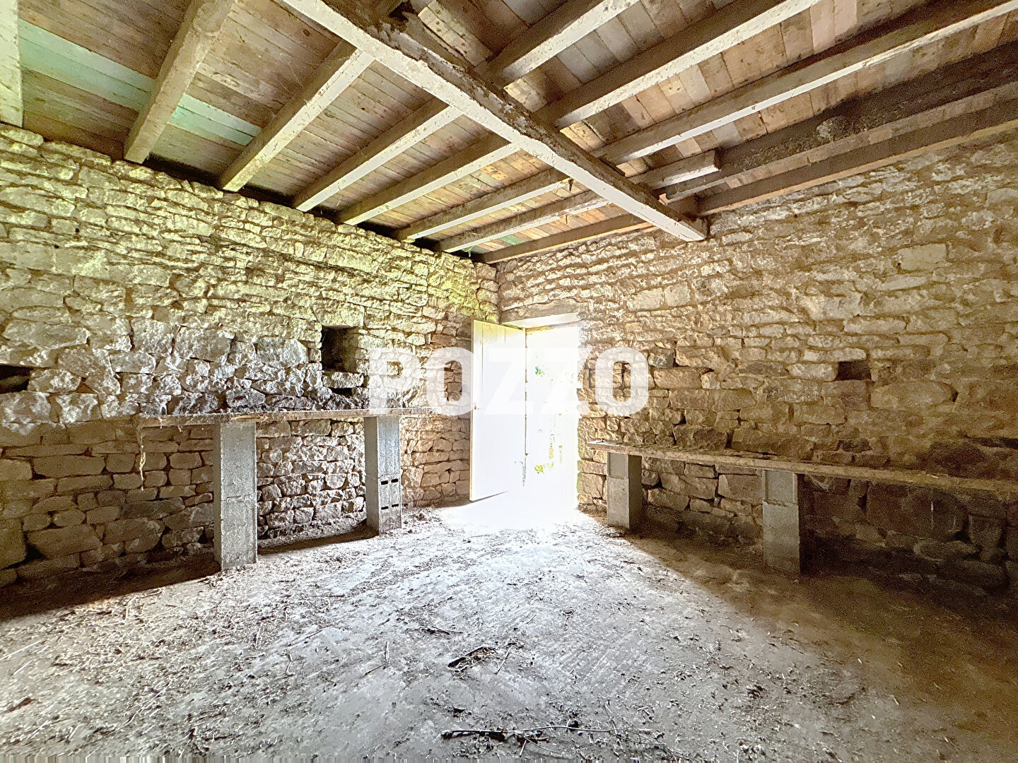 Photo Box 19m² St Pierre Langers image 3/5