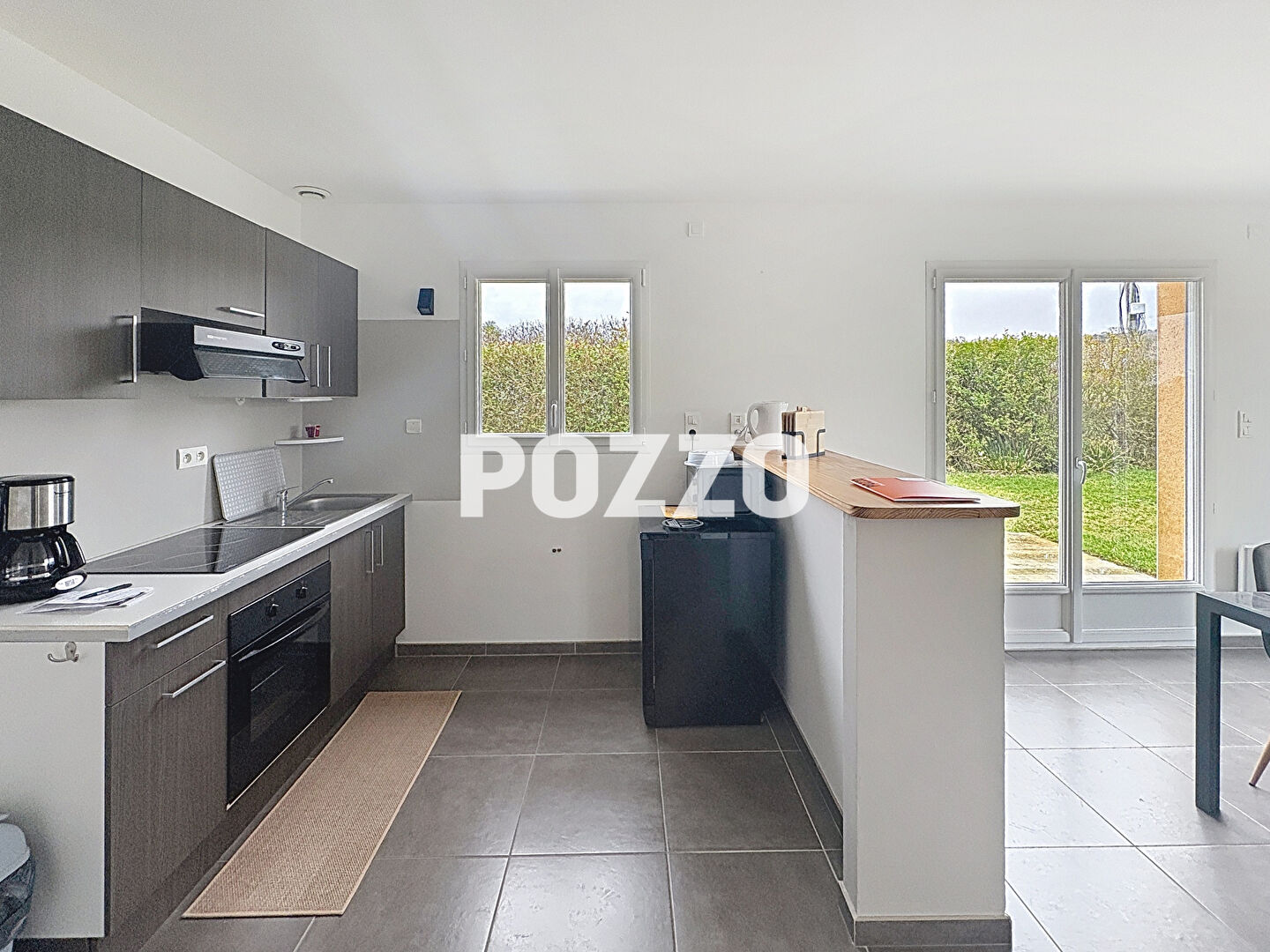 Photo MAISON A LOUER MEUBLEE DE TYPE F5 SUR SIOUVILLE AVEC GARAGE ET JARDIN A 150M DE LA MER image 6/6