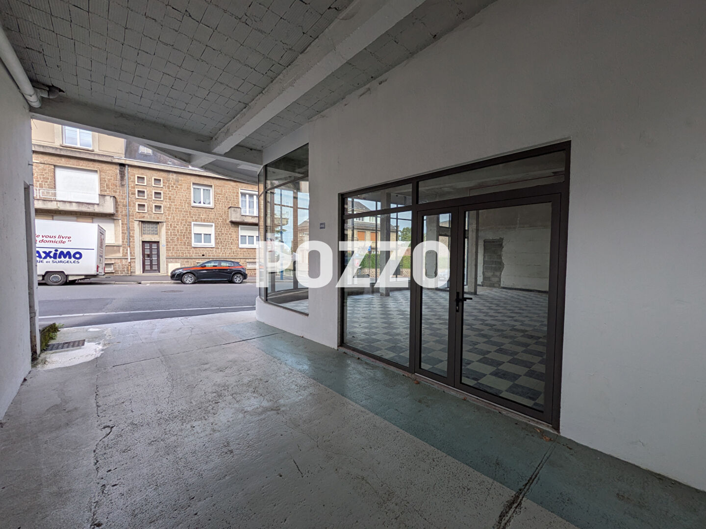 Photo Local à aménager - Axe passant VIRE NORMANDIE image 6/6