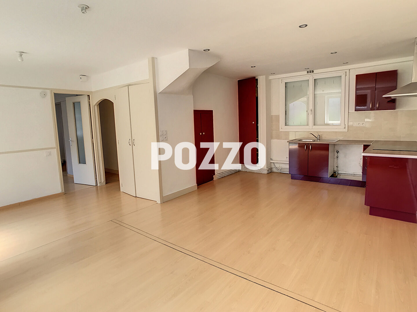 LOCATION d'un appartement T3 (58 m²) à VILLEDIEU LES POELES ROUFFIGNY