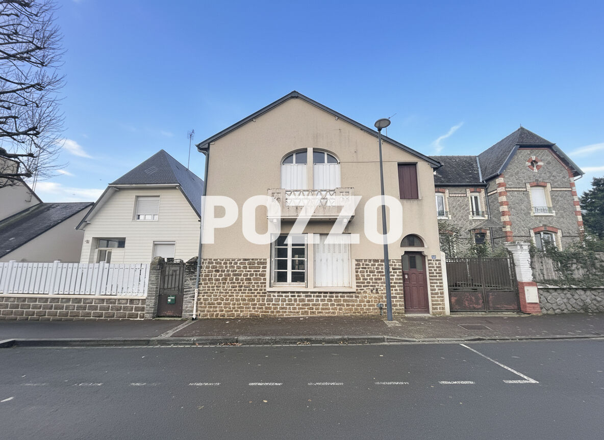 Agence immobilière de 
 Agence Pozzo-immobilier - Pozzo immobilier St Hilaire du Harcouët 
