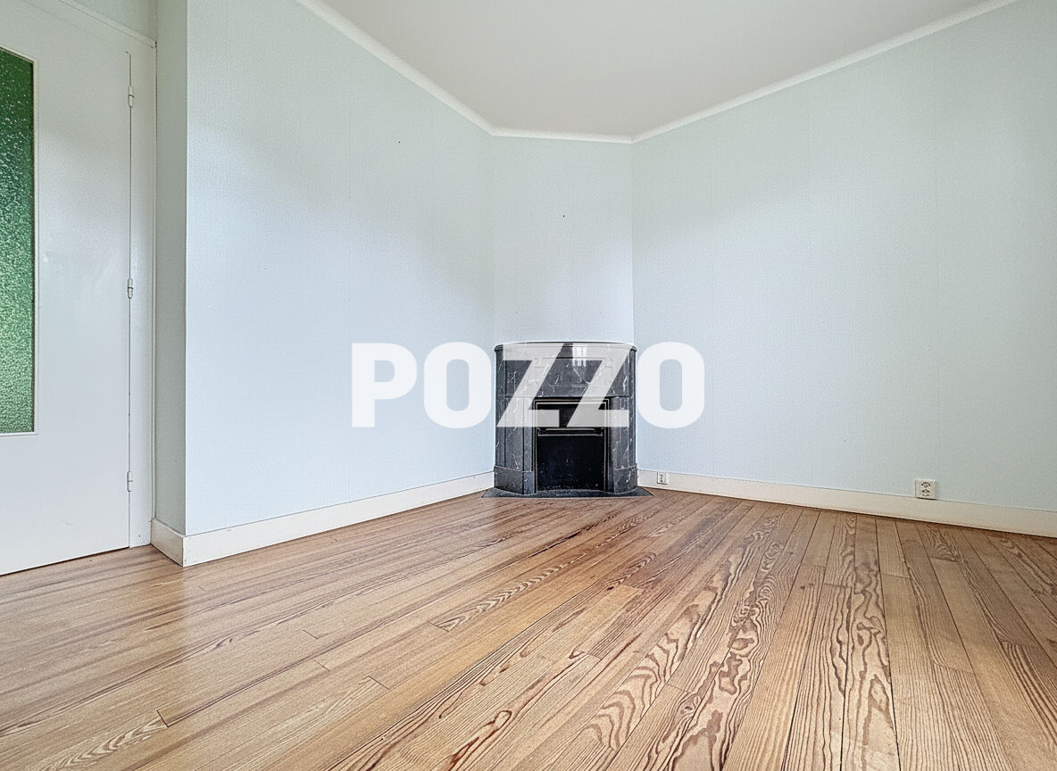 Photo Maison à rénover dans un quartier recherché image 2/6