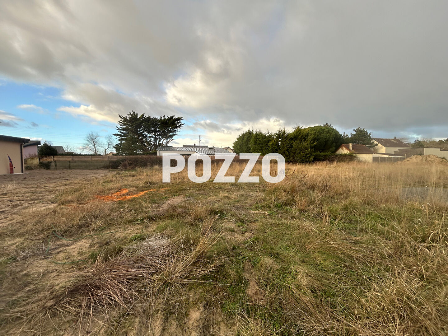 Agence immobilière de 
 Agence Pozzo-immobilier - Pozzo immobilier Barneville 
