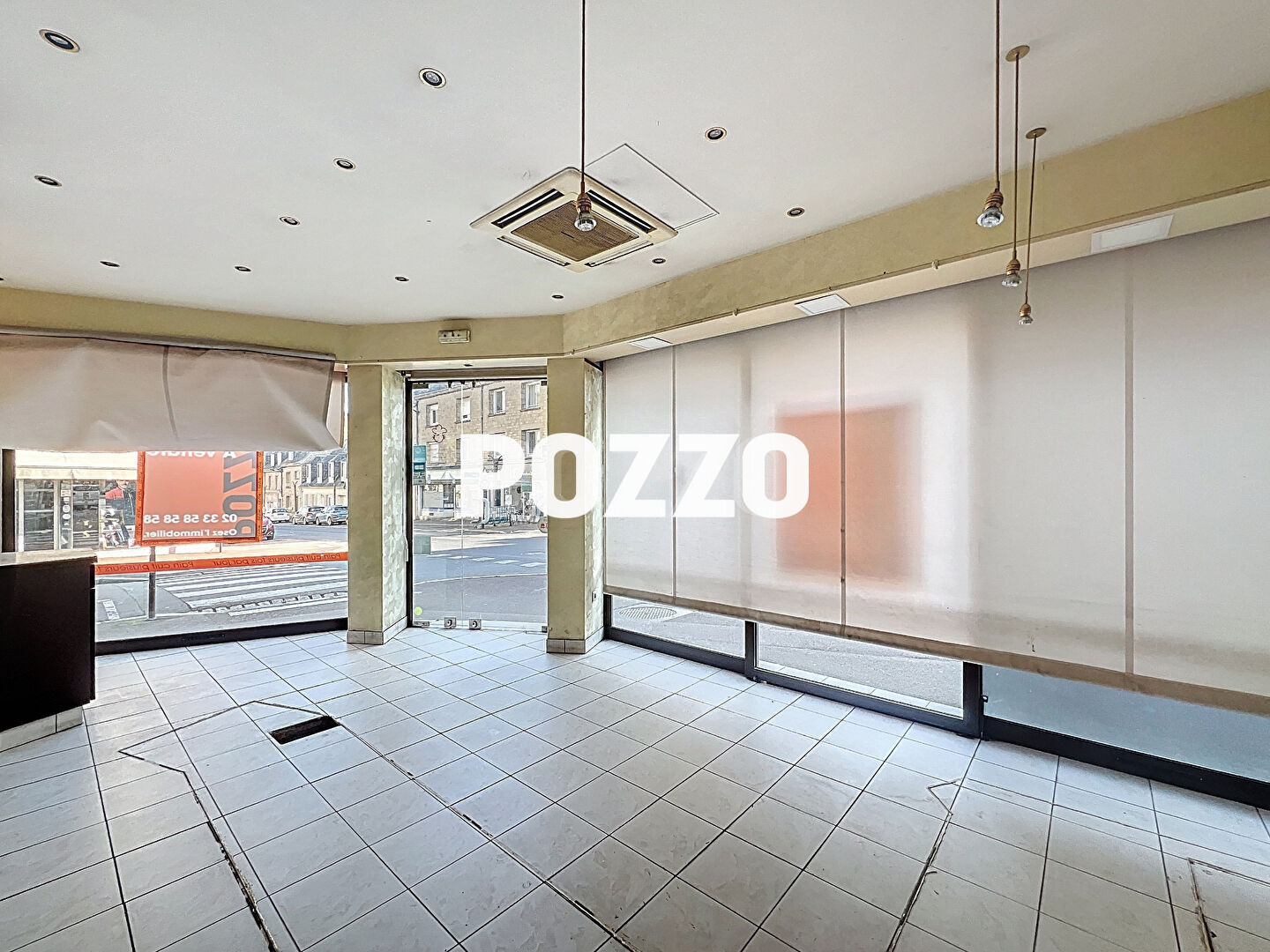 Agence immobilière de 
 Agence Pozzo-immobilier - Pozzo immobilier St Hilaire du Harcouët 
