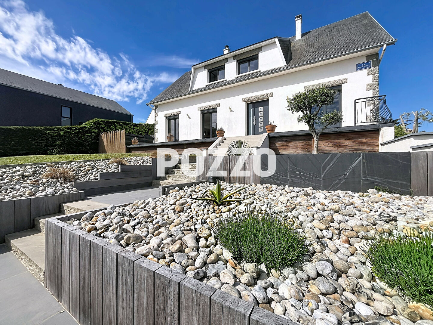 Agence immobilière de Agence Pozzo-immobilier - Pozzo immobilier Jullouville