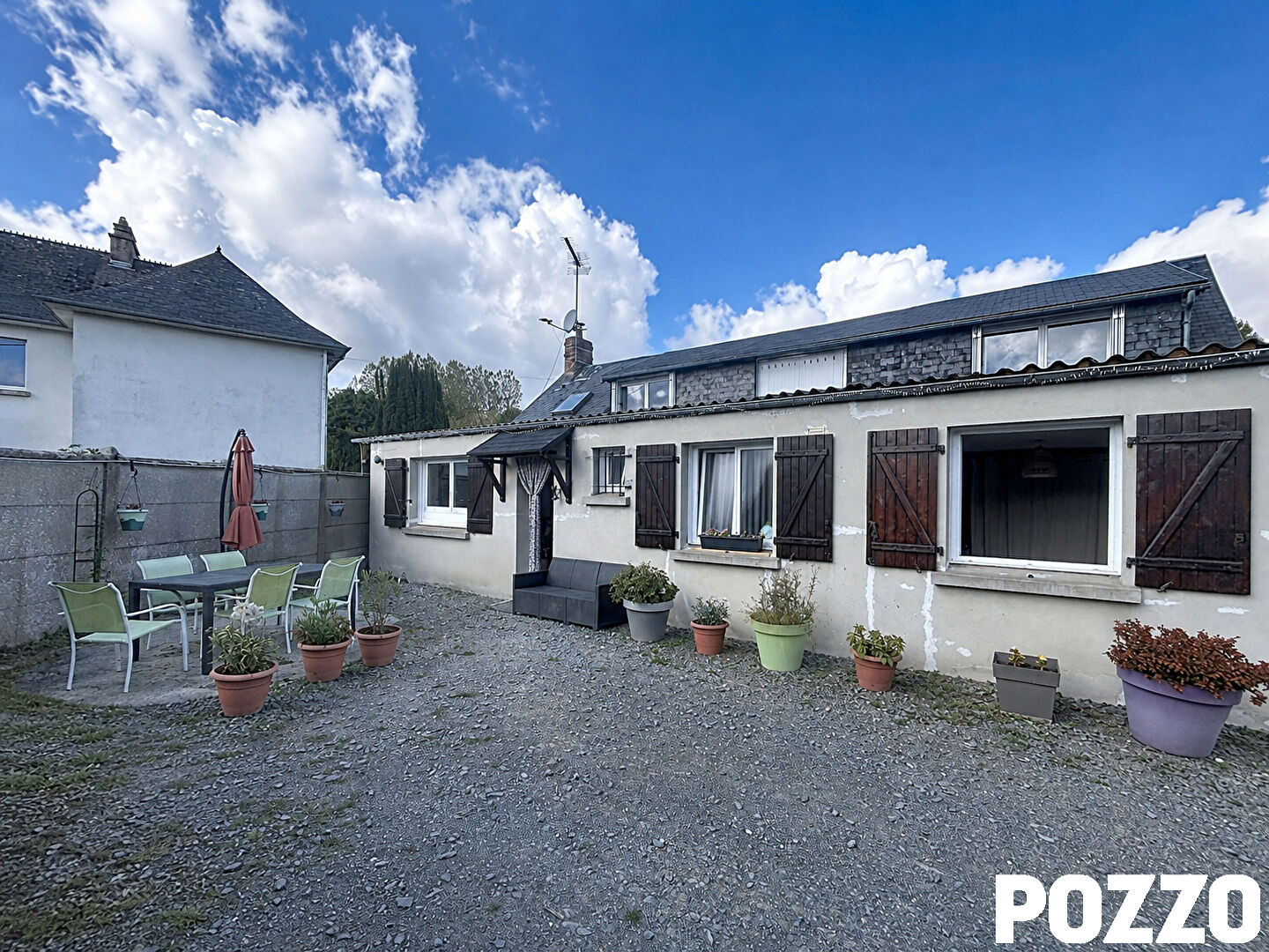 A VENDRE - MAISON A TORIGNY LES VILLES AVEC VIE DE PLAIN PIED !!!
