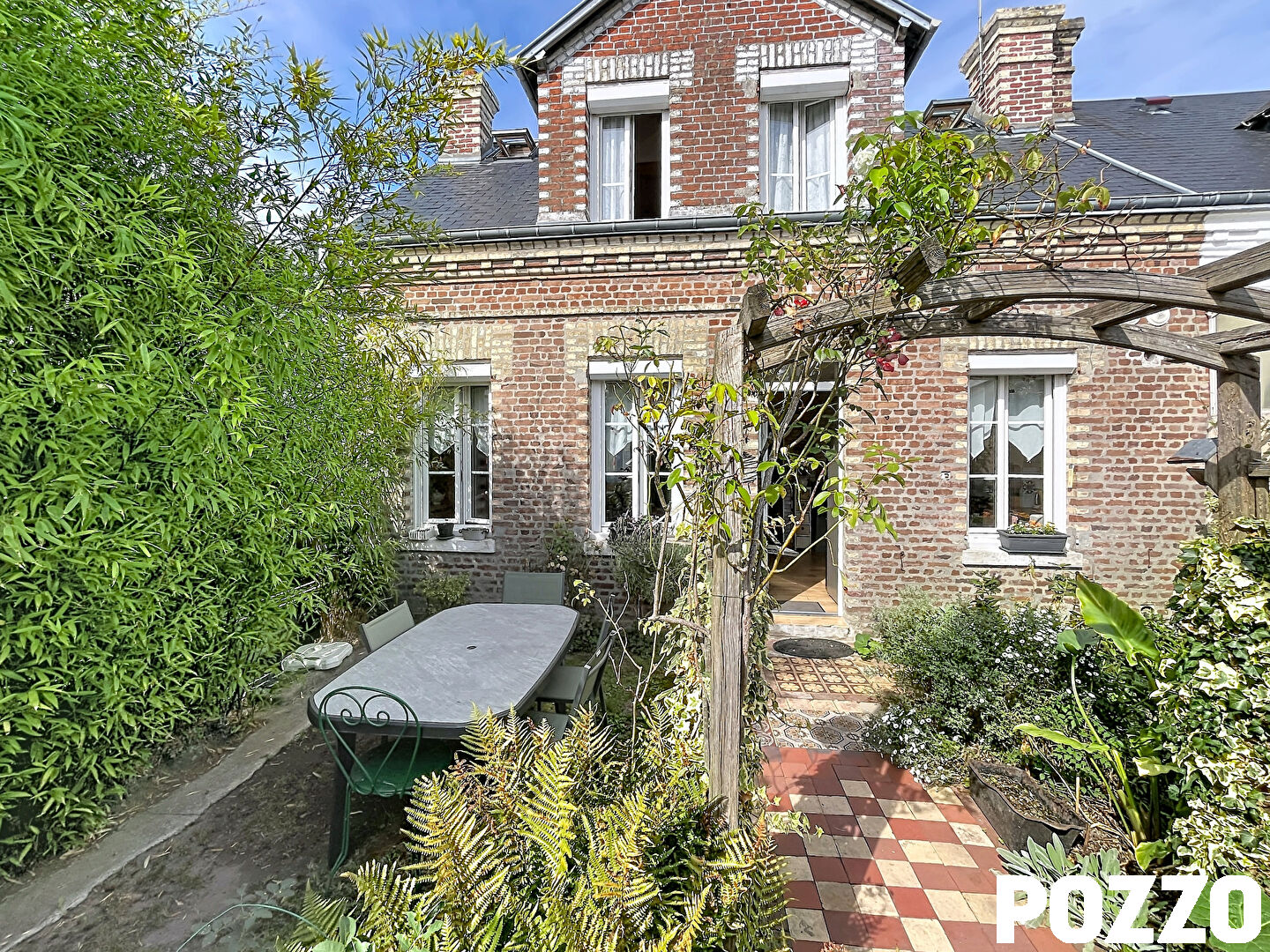 Agence immobilière de 
 Agence Pozzo-immobilier - Pozzo Immobilier Honfleur 
