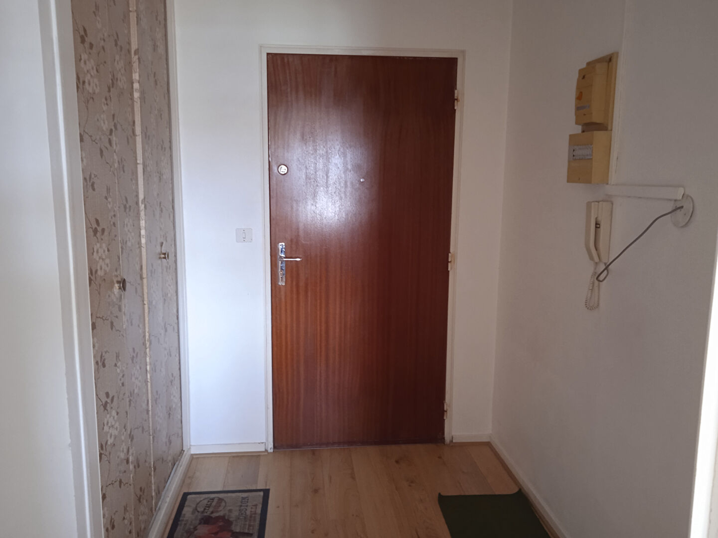 Photo APPARTEMENT COMPIEGNE - 4 pièce(s) - 77 m2 image 4/6