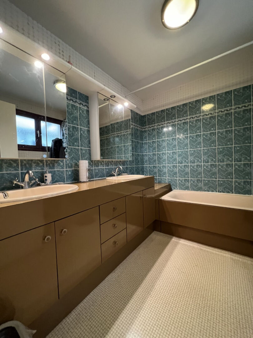 Photo MAISON  4 CHAMBRES DONT UNE DE PLAIN PIED JARDIN GARAGE image 6/6