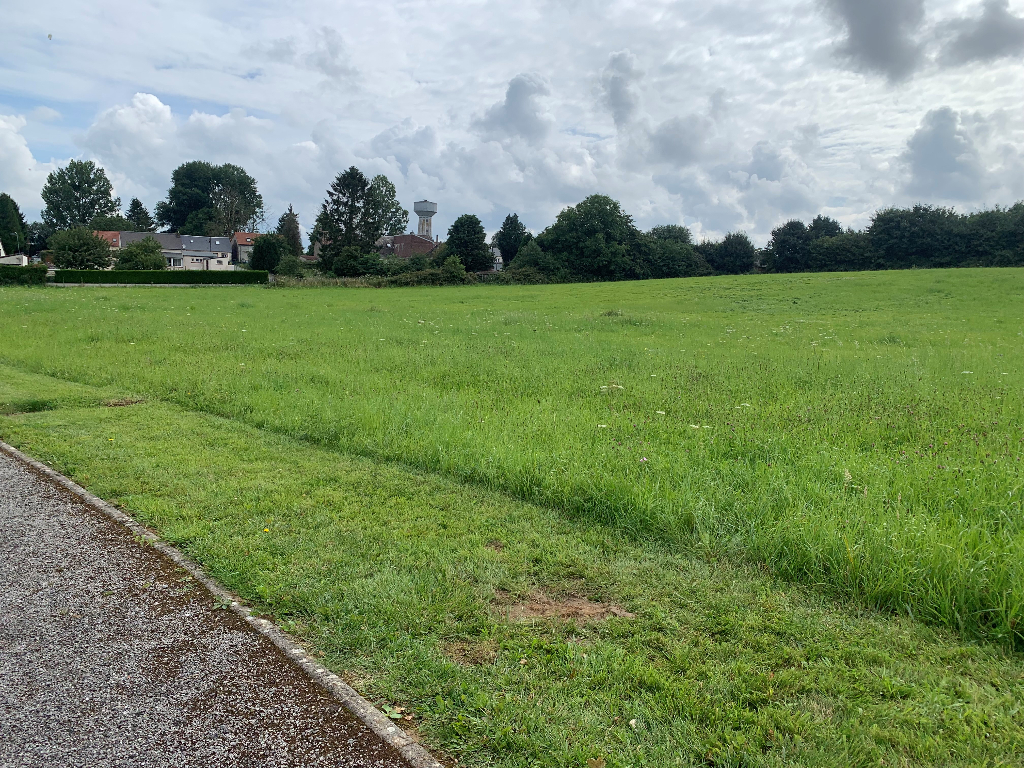 Terrain à batir à Séboncourt 1000 m²