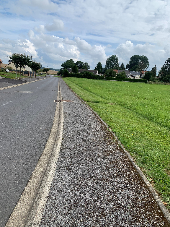 Photo Terrain à batir à Séboncourt 1000 m² image 3/4