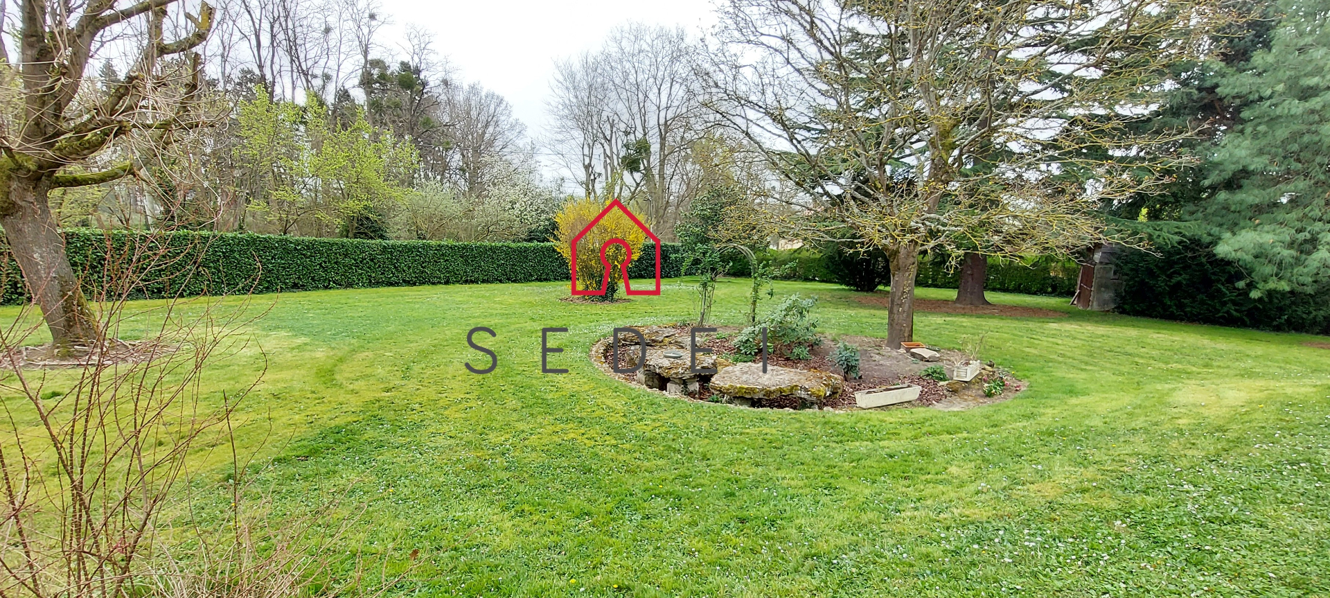 Photo TERRAIN A BATIR  7kms de BEAUVAIS image 1/3