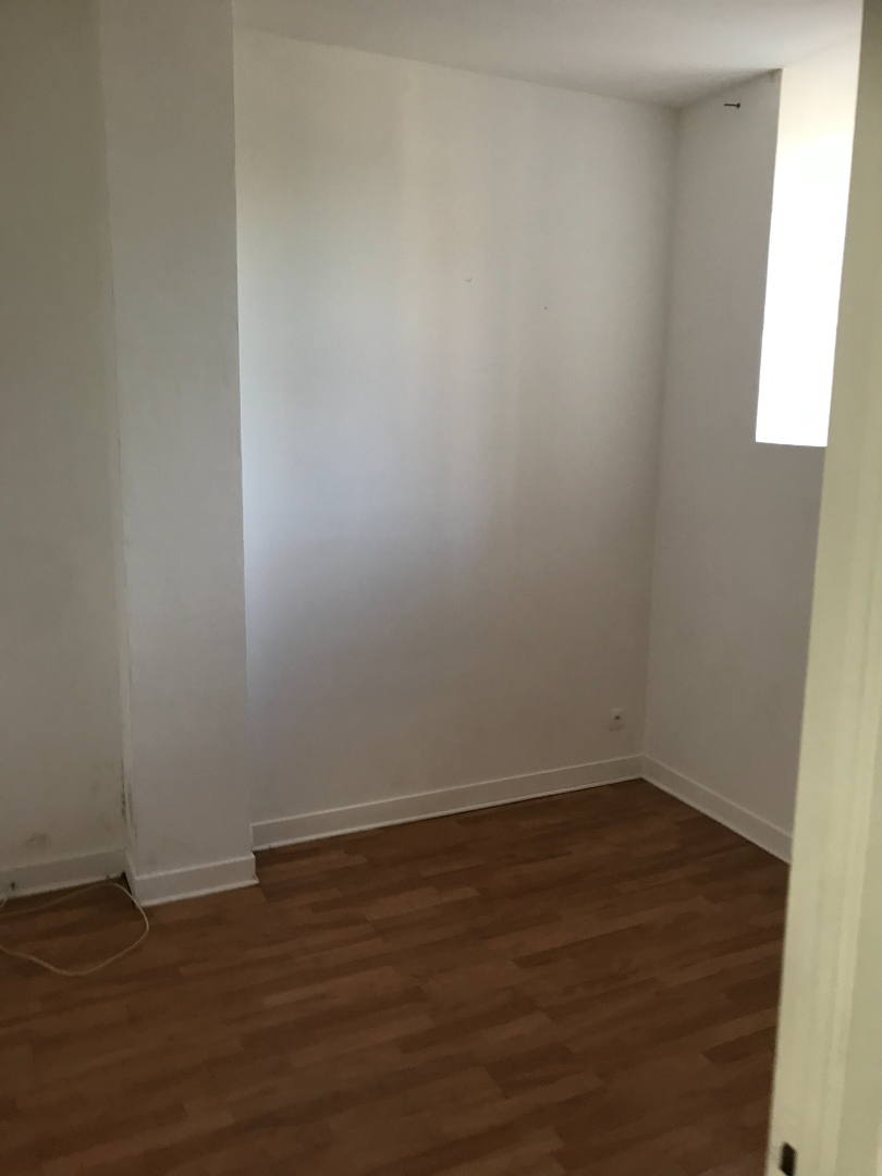 Photo Appartement  3 pièce(s) 63.08 m2 image 4/6