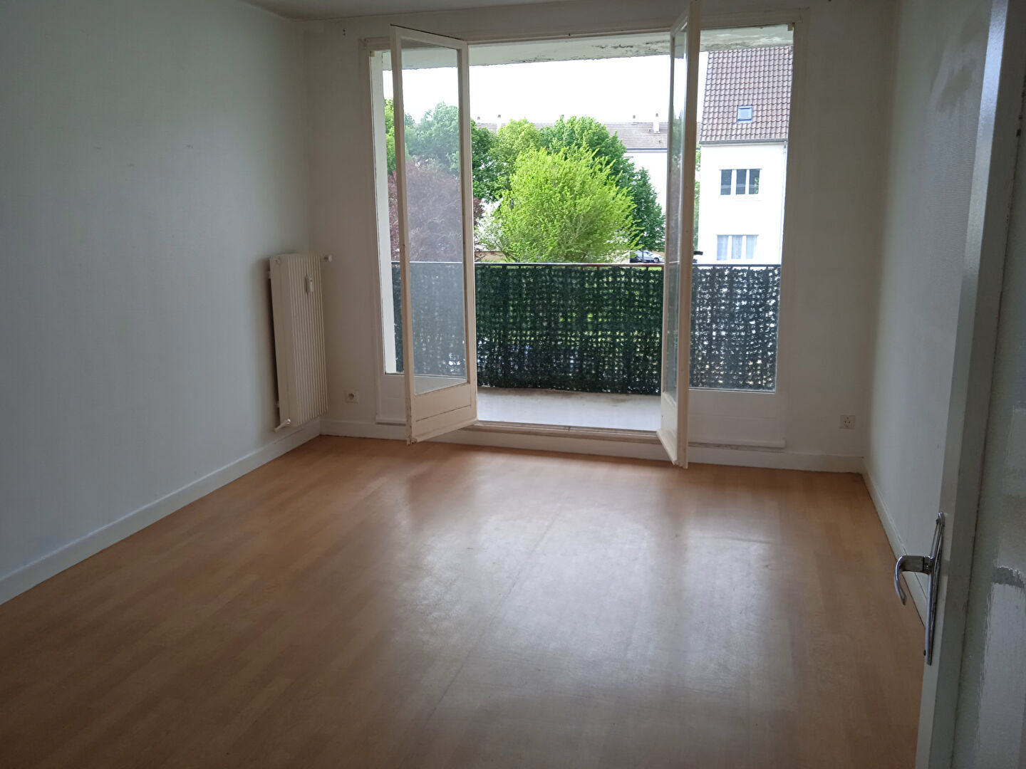 Photo Appartement Crepy En Valois 3 pièce(s) 55 m2 image 2/6