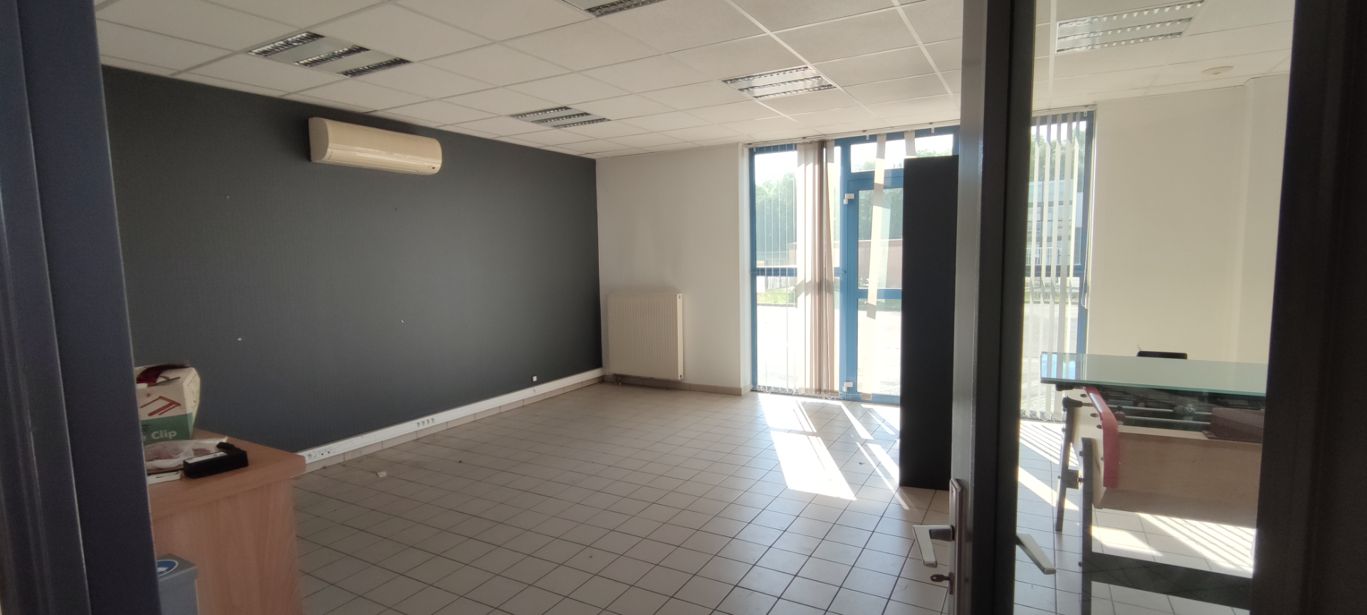 Photo Local commercial Beauvais 570 m2 image 5/6