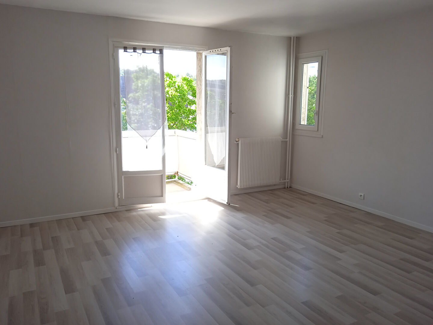 Photo Appartement Creil 1 pièce(s) 32 m2 image 4/6