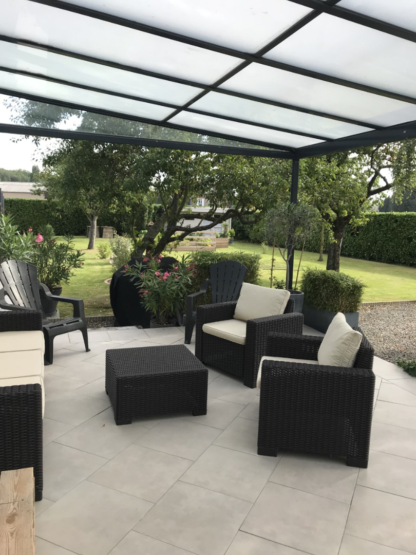 Photo LE CALME ET LA SERENITE D'UNE TRES BELLE MAISON ATYPIQUE  DE PLAIN PIED DE 163 M2 AVEC PISCINE image 4/6