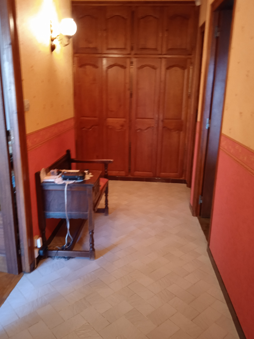 Photo Belle maison traditionnelle de 6 pièces et de 132 m2 au porte de Beauvais vivable de plain pied image 4/6