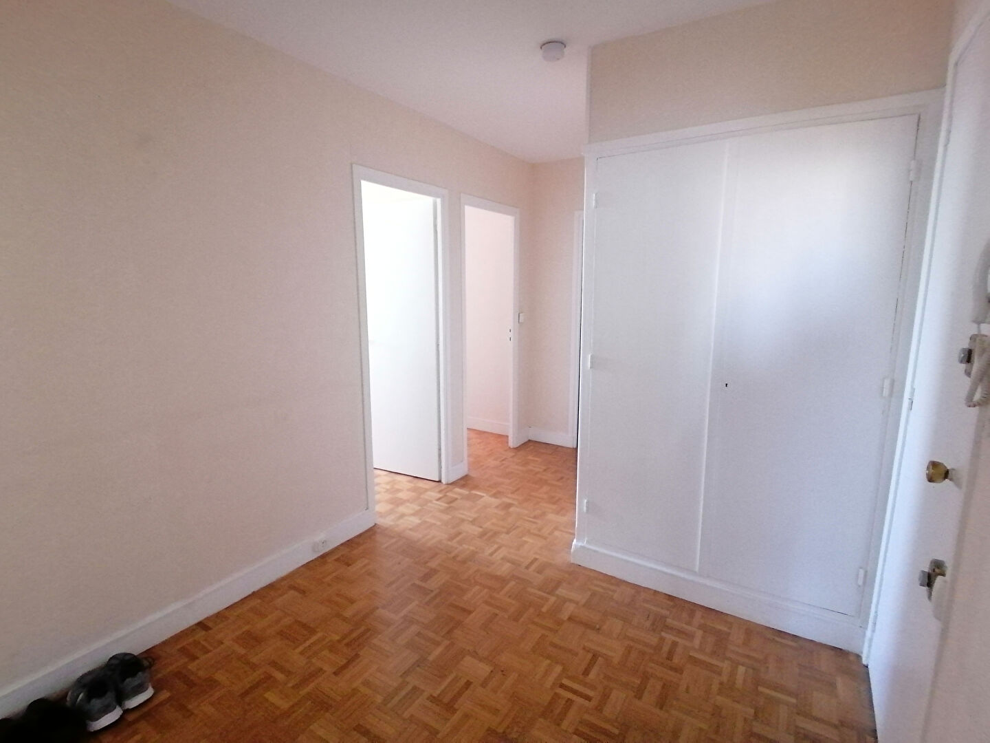 Photo Appartement  3 pièce(s) 67 m2 image 2/6