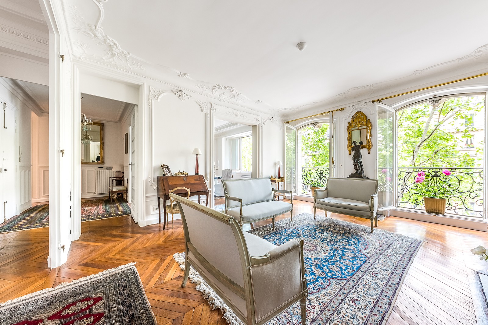 Agence Immobilière Familiale De Luxe Paris Agence immobilière, Vaneau Paris, biens de luxe et prestige