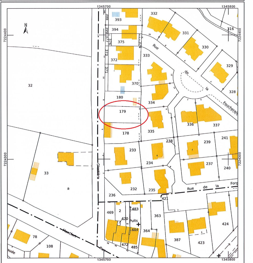 Proche du centre de Vezin le Coquet à vendre un terrain constructible de 390 m2