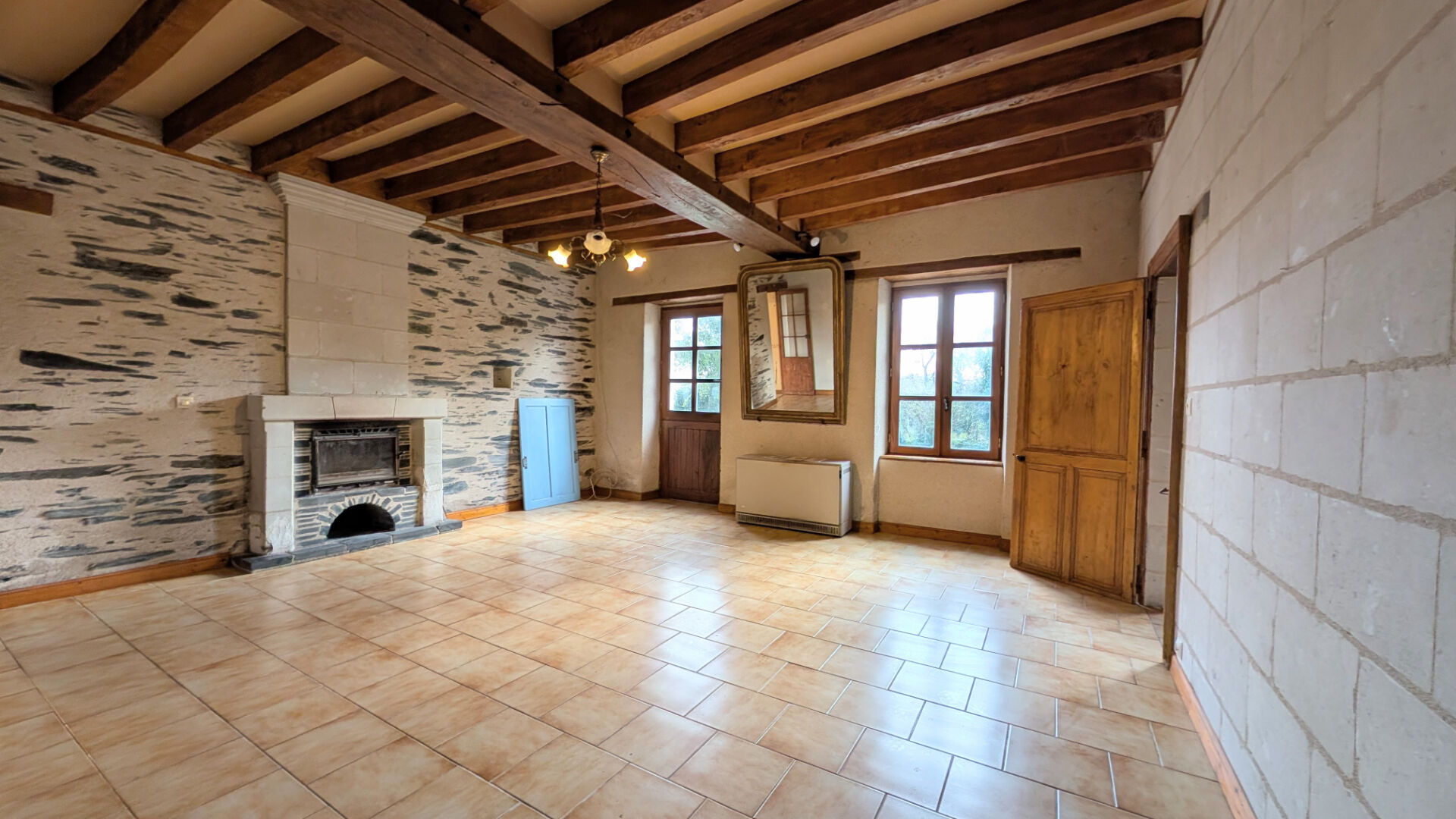 Maison de caractère à rénover !