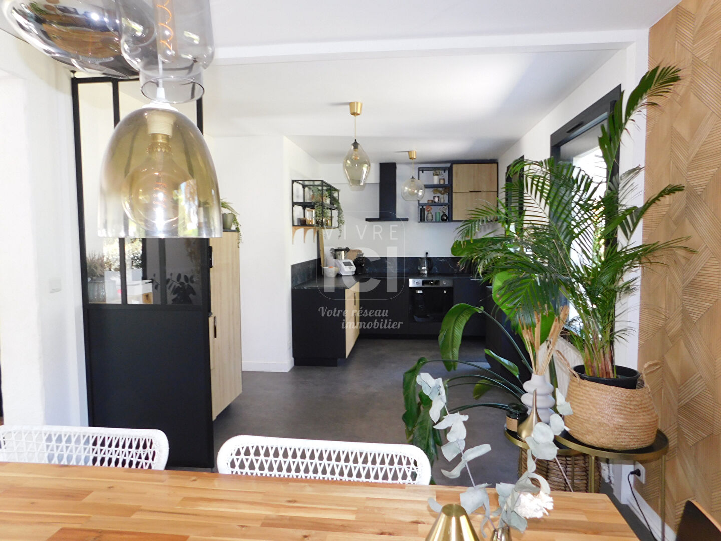 Photo Maison Murs Erigne 8 pièce(s) 153.21 m² image 4/6