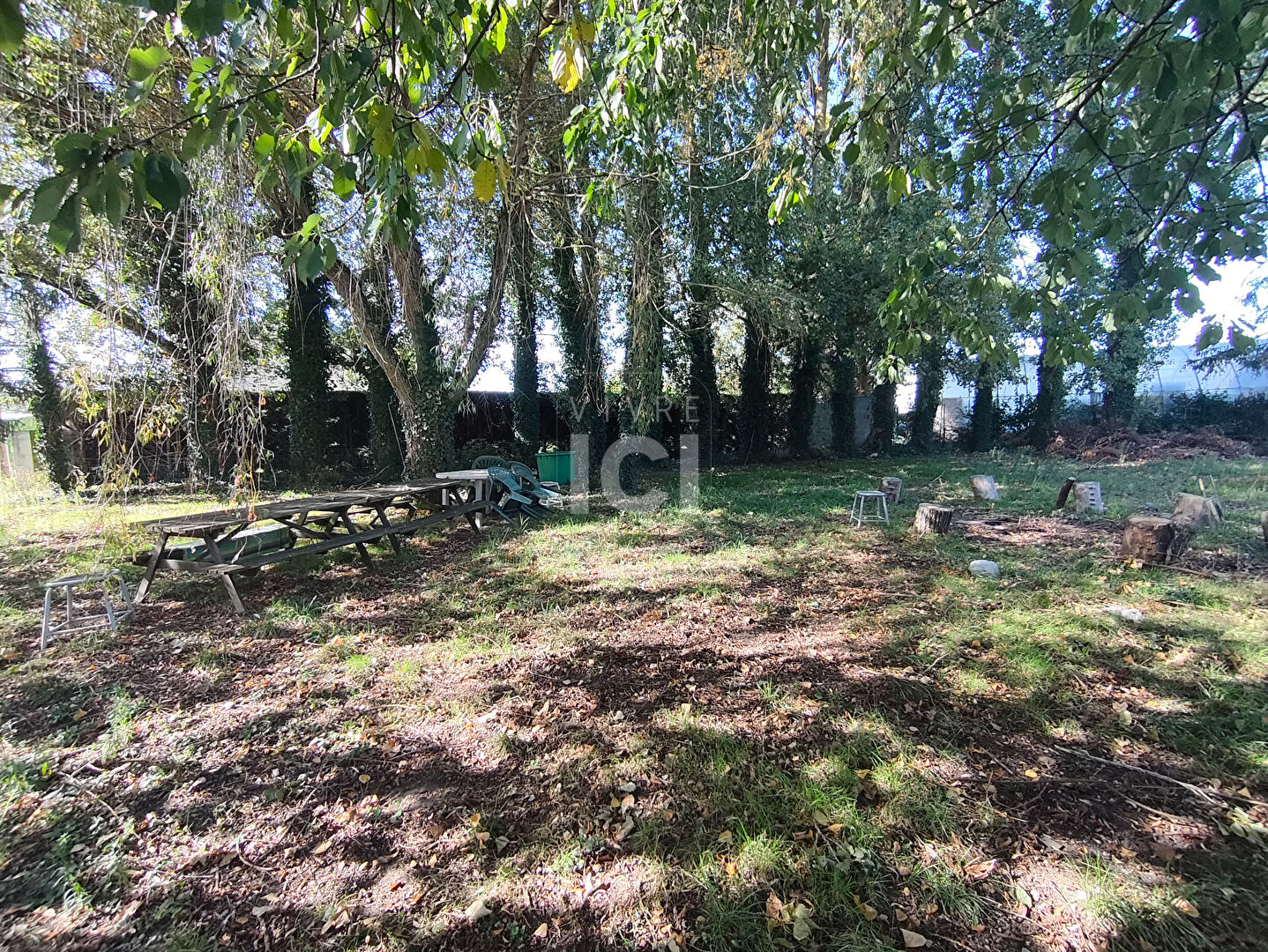 Terrain à bâtir 715 m2