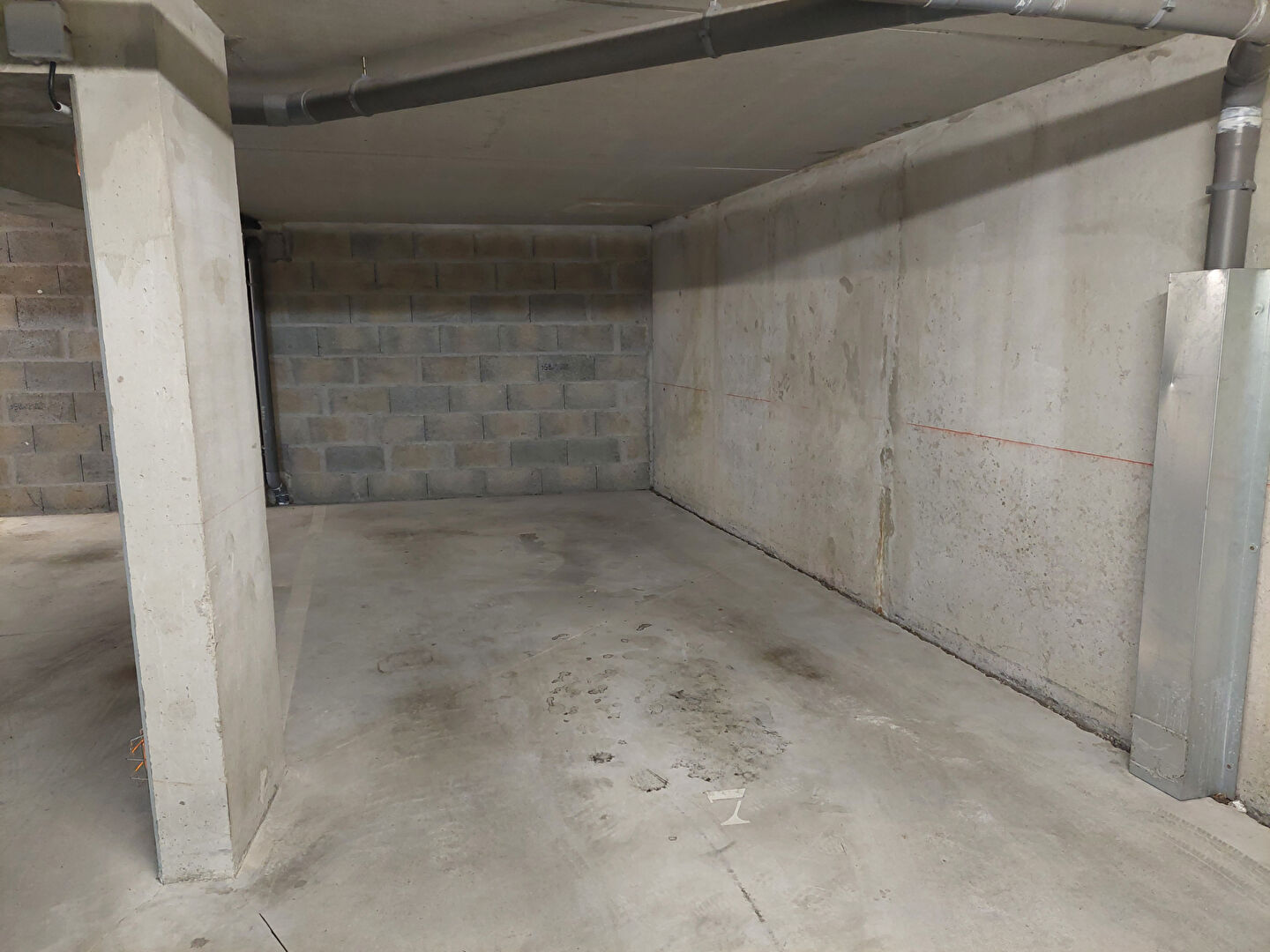 Photo A LOUER - NANTES SAINT CLÉMENT - PARKING EN SOUS-SOL PROCHE GARE image 2/3