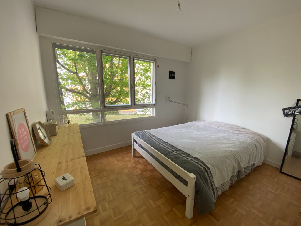 Photo A VENDRE NANTES/MICHELET appartement type 4 avec balcon et cave image 5/5