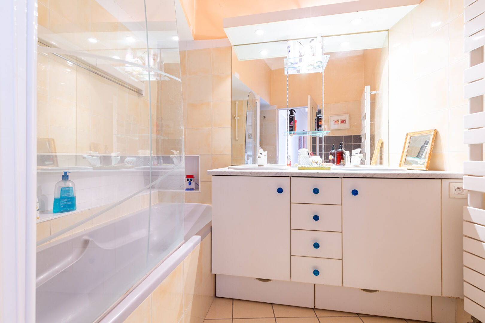 Photo NANTES/SANITAT APPARTEMENT AVEC ASCENSEUR image 6/6