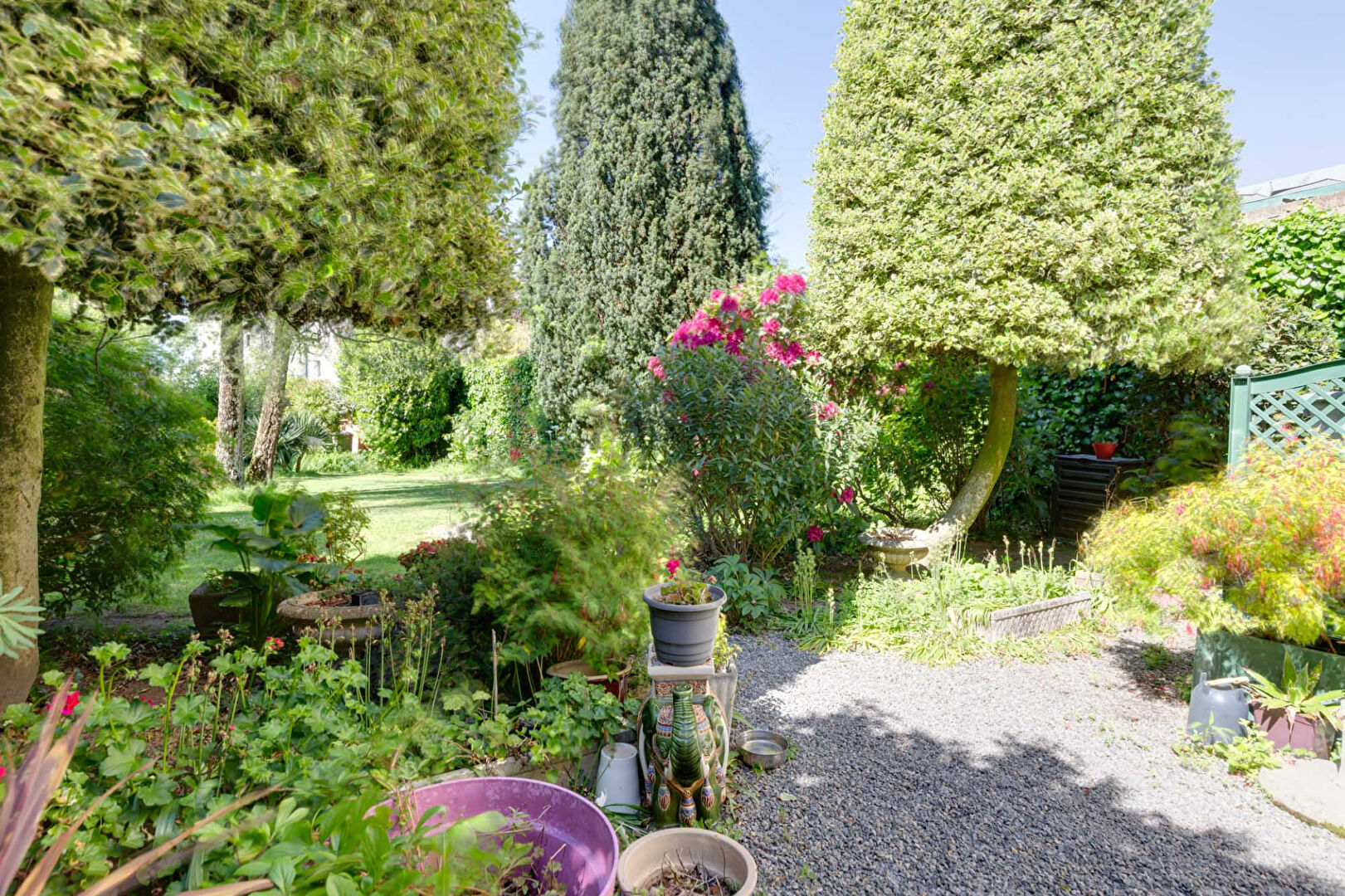 Photo A VENDRE  NANTES/SAINT ANNE MAISON ANCIENNE  AVEC GARAGE/ BEAU JARDIN image 2/6