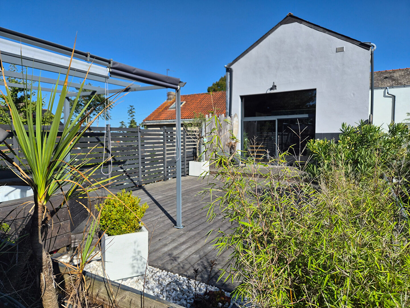 Photo A VENDRE NANTES ZOLA Triplex avec terrasse  sud ouest et garage image 1/6