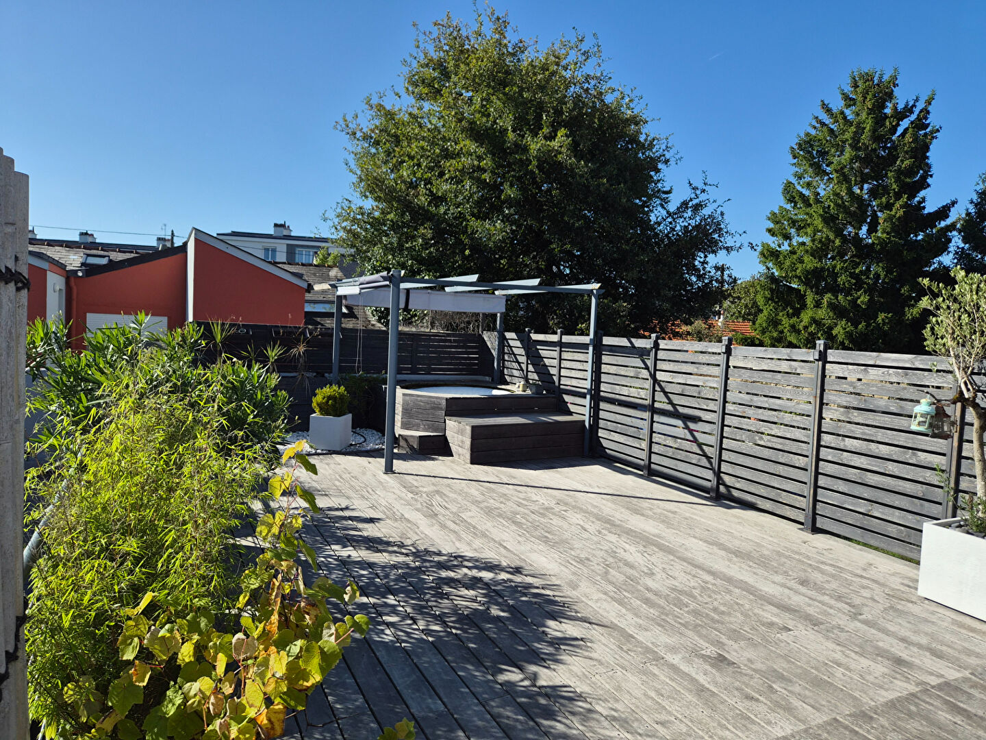 Photo A VENDRE NANTES ZOLA Triplex avec terrasse  sud ouest et garage image 2/6
