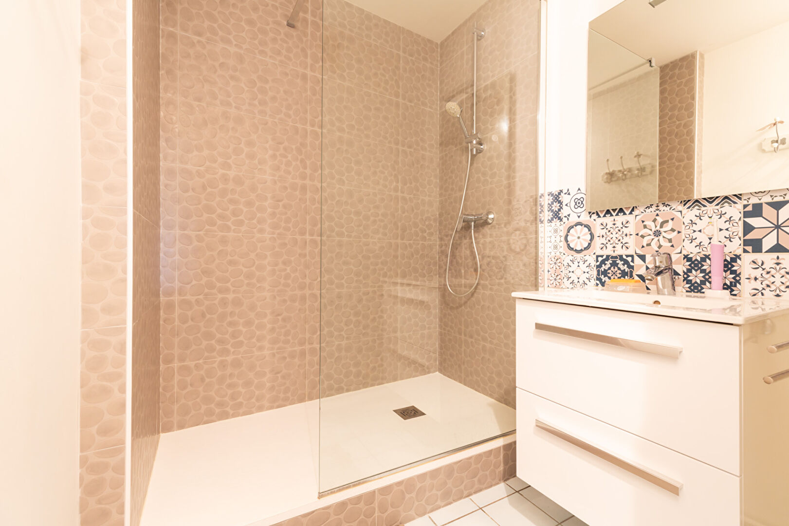 Photo A VENDRE NANTES SAINT-FELIX SPACIEUX TYPE 1 AVEC BALCON ET PARKING image 4/6