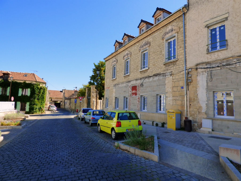 ERAGNY VILLAGE STUDIO NEUF LOT 5 Éragny 95610