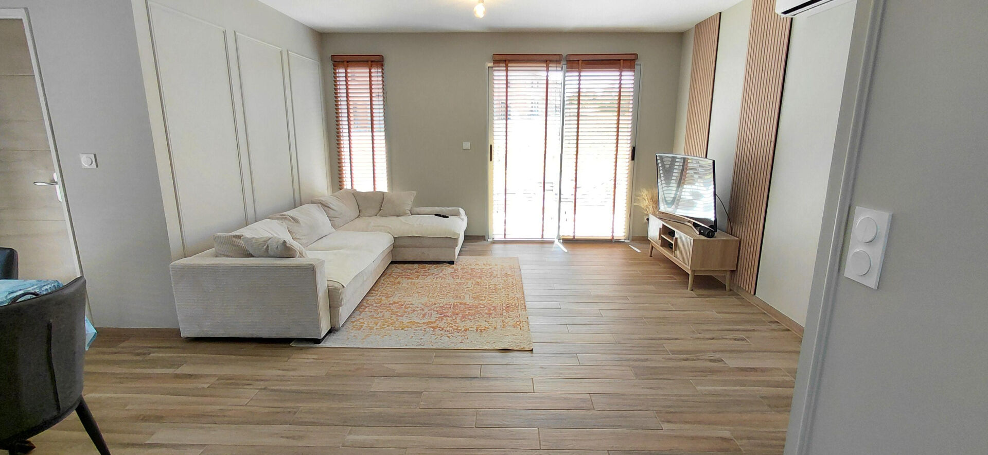 Villa 4 pièces 90 m² sur terrain de 605 m²