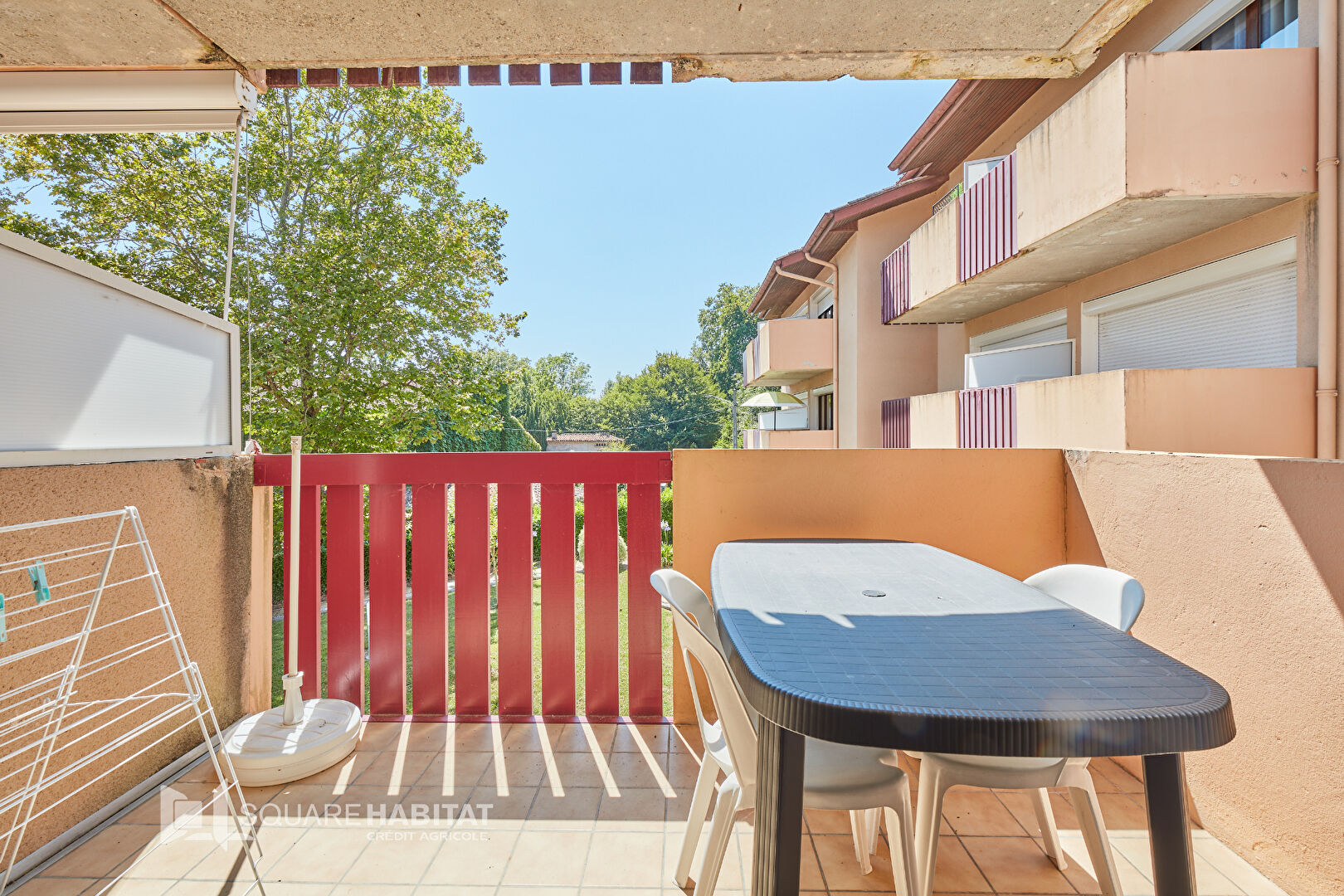 
GRAND TYPE 1AVEC TERRASSE ET PARKING
 Photo du bien 8 