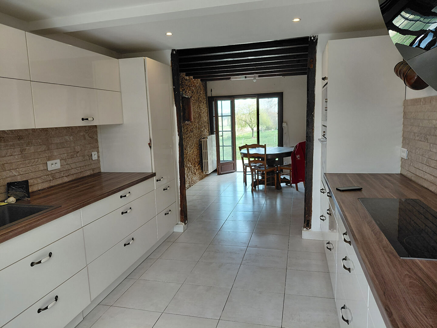 
Maison en colombage avec gîte attenant sur grand terrain arboré
 Photo du bien 3 